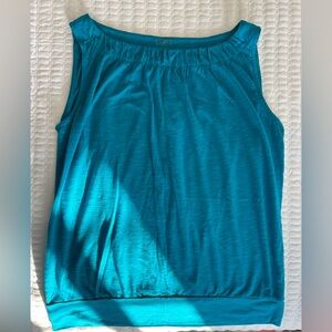 Turquoise sleeveless top from the loft size small